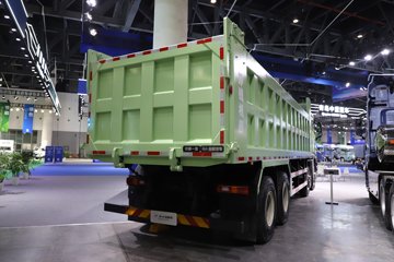 ���J7 13.2L���� 640���� 8X4 һ�����12�� 8.5����ж��ͼƬ