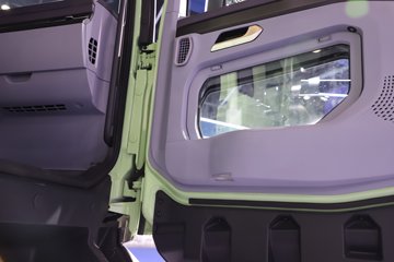 ���J7 13.2L���� 640���� 8X4 һ�����12�� 8.5����ж��ͼƬ