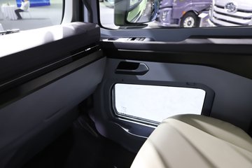 ���J7 13.2L���� 640���� 8X4 һ�����12�� 8.5����ж��ͼƬ