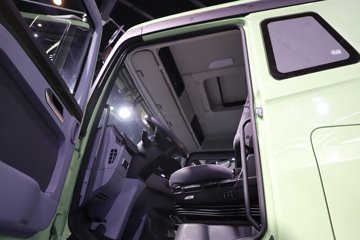 ���J7 13.2L���� 640���� 8X4 һ�����12�� 8.5����ж��ͼƬ