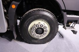 解放J7&nbsp;自卸车底盘                                                图片