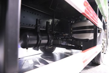 ���J7 13.2L���� 640���� 8X4 һ�����12�� 8.5����ж��ͼƬ