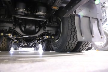 ���J7 13.2L���� 640���� 8X4 һ�����12�� 8.5����ж��ͼƬ