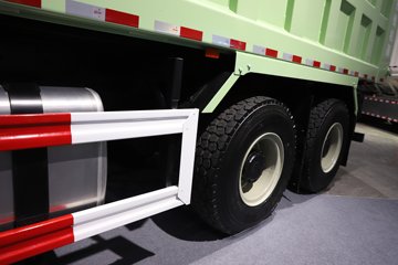 ���J7 13.2L���� 640���� 8X4 һ�����12�� 8.5����ж��ͼƬ