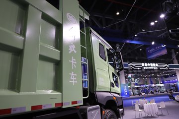 ���J7 13.2L���� 640���� 8X4 һ�����12�� 8.5����ж��ͼƬ