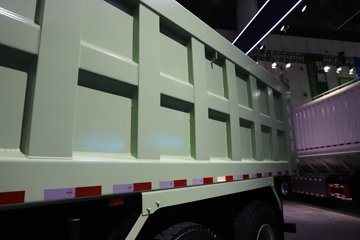 ���J7 13.2L���� 640���� 8X4 һ�����12�� 8.5����ж��ͼƬ