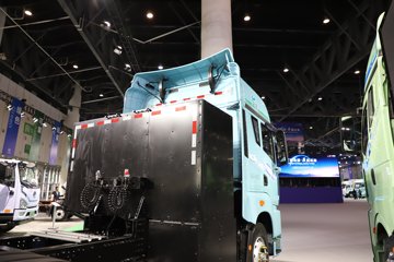 ���JH6 6X4 ���綯ǣ���� ����ʱ��400kWhͼƬ