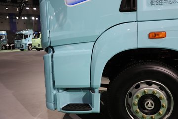 ���JH6 6X4 ���綯ǣ���� ����ʱ��400kWhͼƬ