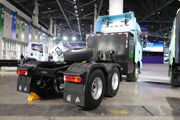 ���JH6 6X4 ���綯ǣ���� ����ʱ��400kWhͼƬ