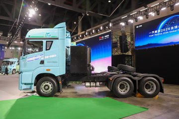 ���JH6 6X4 ���綯ǣ���� ����ʱ��400kWhͼƬ