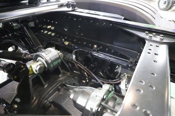 ���JH6 6X4 ���綯ǣ���� ����ʱ��400kWhͼƬ