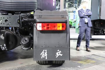 ���JH6 6X4 ���綯ǣ���� ����ʱ��400kWhͼƬ
