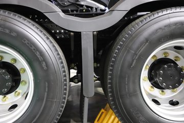 ���JH6 6X4 ���綯ǣ���� ����ʱ��400kWhͼƬ