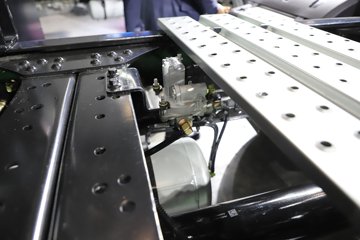 ���JH6 6X4 ���綯ǣ���� ����ʱ��400kWhͼƬ