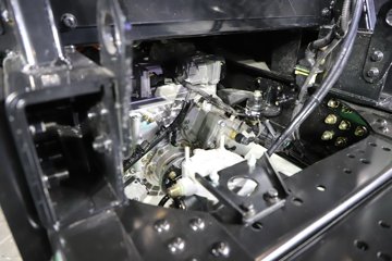 ���JH6 6X4 ���綯ǣ���� ����ʱ��400kWhͼƬ