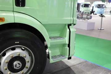 һ����� J6L 6X4 ���綯ǣ����400.61kWhͼƬ