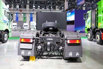 解放J6L&nbsp;电动牵引车外观图片