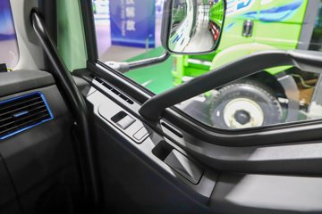 һ����� J6L 6X4 ���綯ǣ����400.61kWhͼƬ