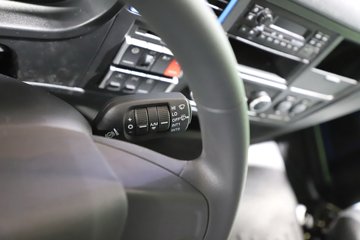 һ����� J6L 6X4 ���綯ǣ����400.61kWhͼƬ