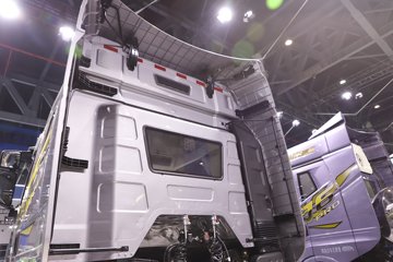 һ�����J6 PRO 12.5L���� 580���� 6X4 ǣ����ͼƬ