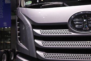 һ�����J6 PRO 12.5L���� 580���� 6X4 ǣ����ͼƬ