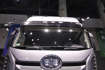 һ�����J6 PRO 12.5L���� 580���� 6X4 ǣ����ͼƬ