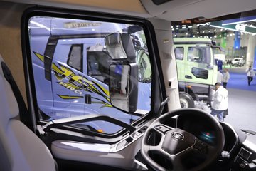 һ�����J6 PRO 12.5L���� 580���� 6X4 ǣ����ͼƬ