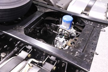 һ�����J6 PRO 12.5L���� 580���� 6X4 ǣ����ͼƬ