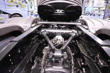 һ�����J6 PRO 12.5L���� 580���� 6X4 ǣ����ͼƬ