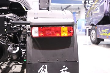 һ�����J6 PRO 12.5L���� 580���� 6X4 ǣ����ͼƬ