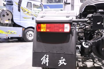 һ�����J6 PRO 12.5L���� 580���� 6X4 ǣ����ͼƬ