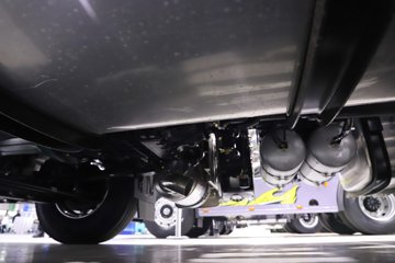 һ�����J6 PRO 12.5L���� 580���� 6X4 ǣ����ͼƬ