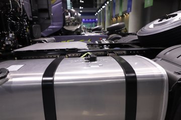 һ�����J6 PRO 12.5L���� 580���� 6X4 ǣ����ͼƬ