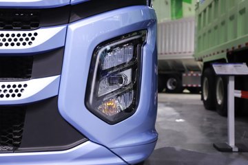 һ�����J6 PRO LNG 600���� 6X4 һ�����12�� AMT�Զ��� ǣ����ͼƬ