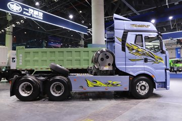 һ�����J6 PRO LNG 600���� 6X4 һ�����12�� AMT�Զ��� ǣ����ͼƬ