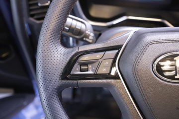 һ�����J6 PRO LNG 600���� 6X4 һ�����12�� AMT�Զ��� ǣ����ͼƬ