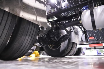 һ�����J6 PRO LNG 600���� 6X4 һ�����12�� AMT�Զ��� ǣ����ͼƬ