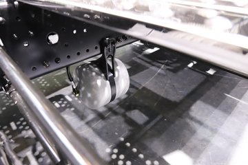 һ�����J6 PRO LNG 600���� 6X4 һ�����12�� AMT�Զ��� ǣ����ͼƬ