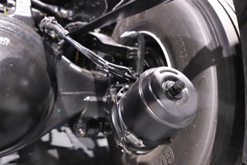 һ�����J6 PRO LNG 600���� 6X4 һ�����12�� AMT�Զ��� ǣ����ͼƬ