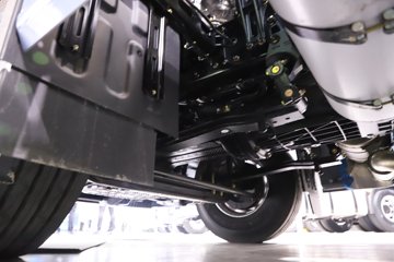 һ�����J6 PRO LNG 600���� 6X4 һ�����12�� AMT�Զ��� ǣ����ͼƬ