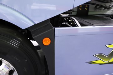 һ�����J6 PRO LNG 600���� 6X4 һ�����12�� AMT�Զ��� ǣ����ͼƬ