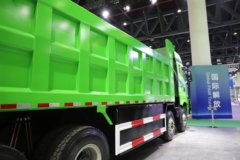 解放J6P 重载Pro版 8X4 8米纯电动自卸车 宁德时代600kWh