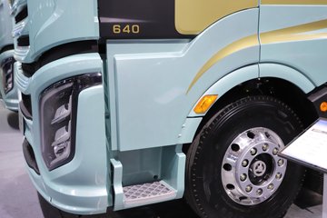 һ����� J6V�ؿ� �캽�� 640���� 6X4 AMT�Զ���ǣ����(Һ��)ͼƬ