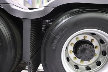 һ����� J6V�ؿ� �캽�� 640���� 6X4 AMT�Զ���ǣ����(Һ��)ͼƬ