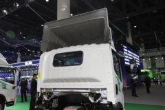 解放虎6G 复合版 4.16米单排纯电动厢式轻卡 宁德时代120.27kWh