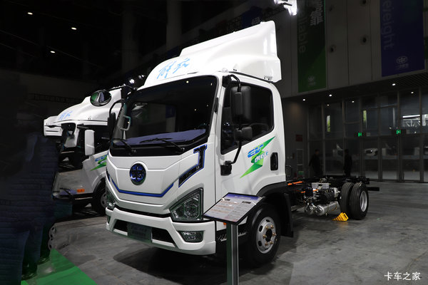 限时特惠，立降0.5万！长治市虎6G电动载货车系列疯狂促销中