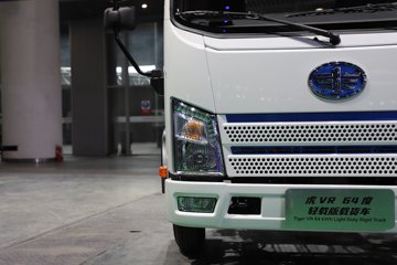 ��Ż�VR ���ذ� 3.82�׵��Ŵ��綯�����Ῠ ����63.75kWhͼƬ