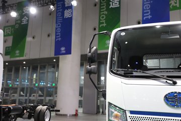 ��Ż�VR ���ذ� 3.82�׵��Ŵ��綯�����Ῠ ����63.75kWhͼƬ