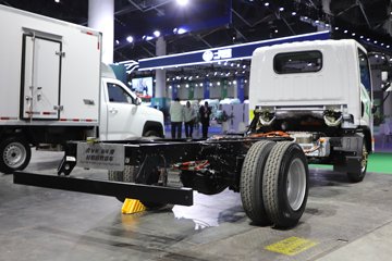 ��Ż�VR ���ذ� 3.82�׵��Ŵ��綯�����Ῠ ����63.75kWhͼƬ