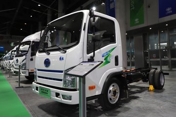 ��Ż�VR ���ذ� 3.82�׵��Ŵ��綯�����Ῠ ����63.75kWhͼƬ